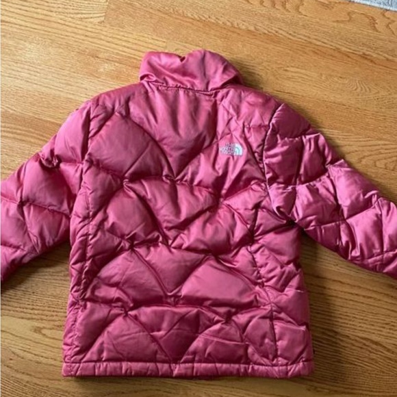 Burgundy North face jacket - Picture 2 of 2